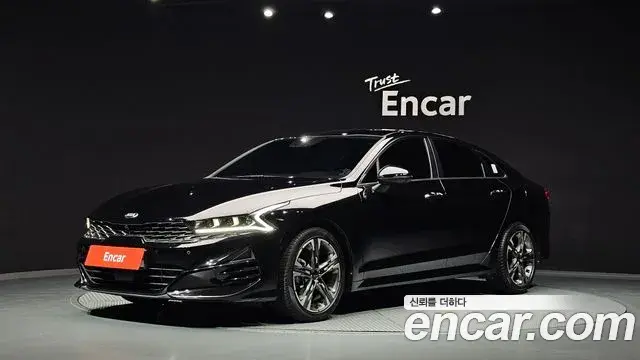 Kia K5 2.0 Signature 2021