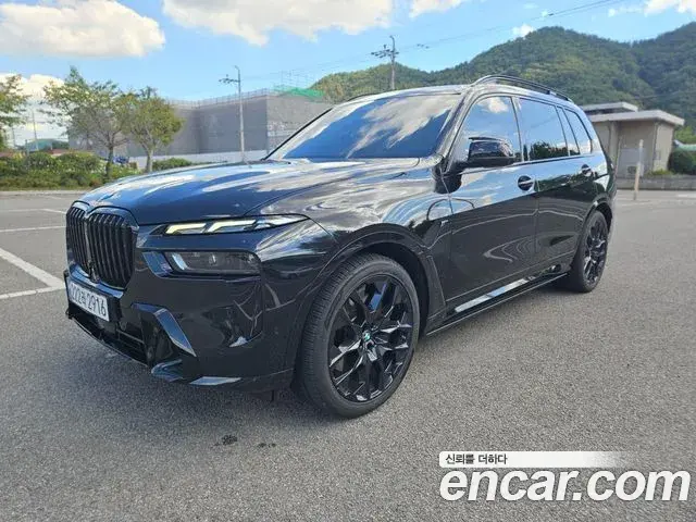 BMW X7 xDrive 40i M Sport 6STR 2025