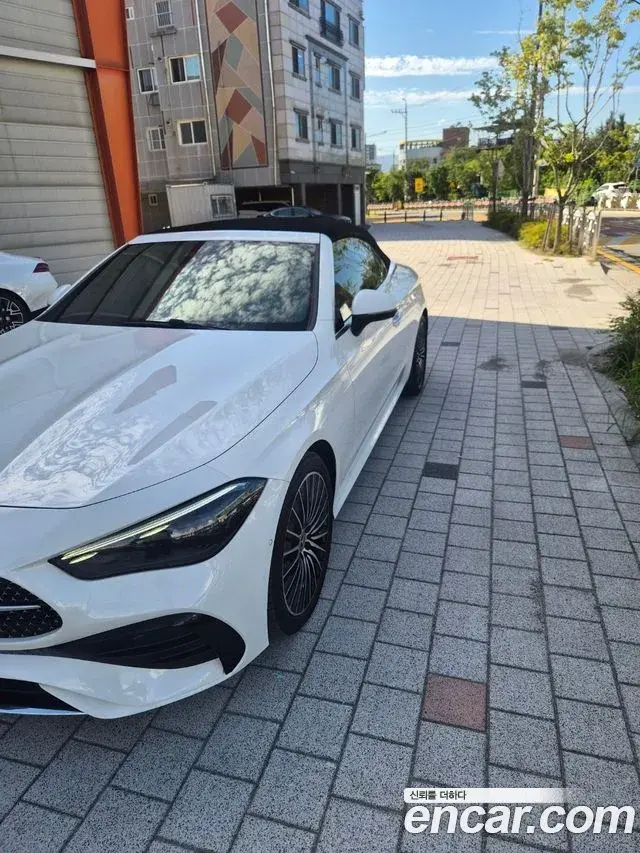 Mercedes-Benz CLE-Class CLE200 Cabriolet 2025