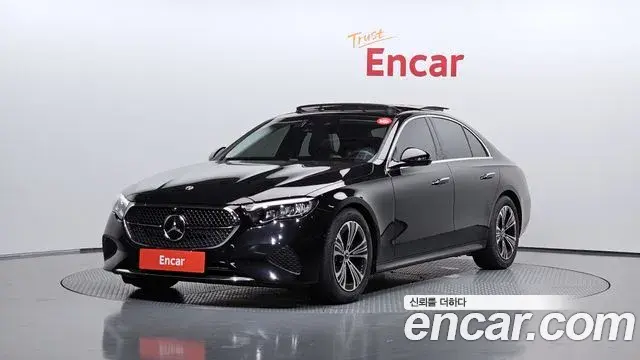 Mercedes-Benz E-Class E200 Avantgarde 2025