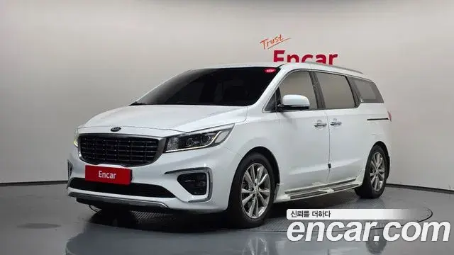Kia Carnival 9-Seater Noblesse Special 2019