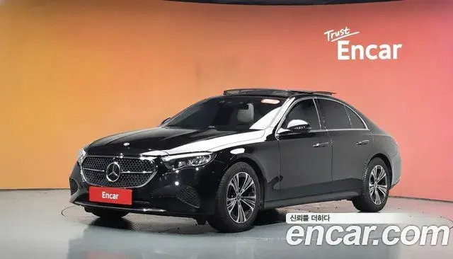 Mercedes-Benz E-Class E200 Avantgarde 2024