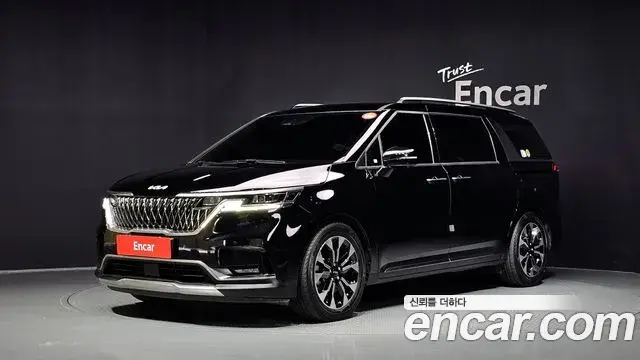 Kia Carnival Gasoline 9-Seater Signature 2022