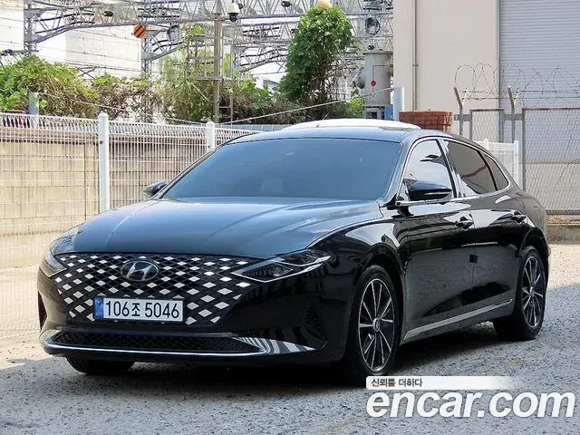 Hyundai Grandeur 2.5 Exclusice 2022