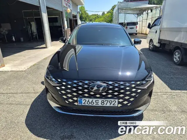 Hyundai Grandeur Exclusive 2020