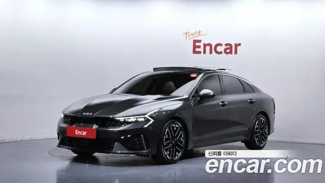Kia K5 1.6 Turbo Signature 2025