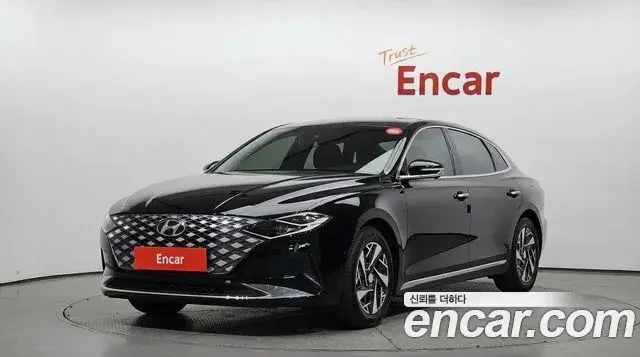 Hyundai Grandeur Le Blanc 2022