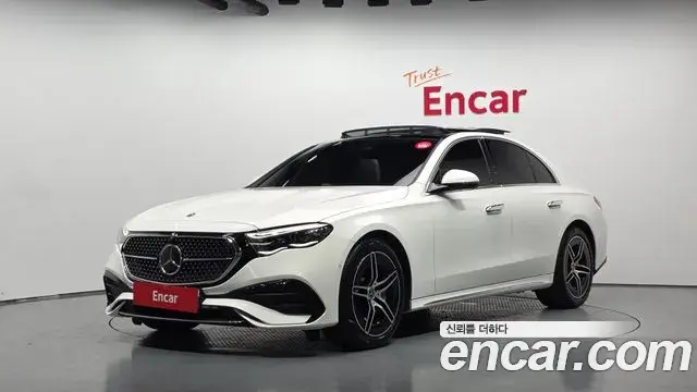 Mercedes-Benz E-Class E300 4MATIC AMG Line 2026