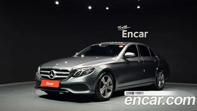 Mercedes-Benz E-Class E300 Avantgarde 2019