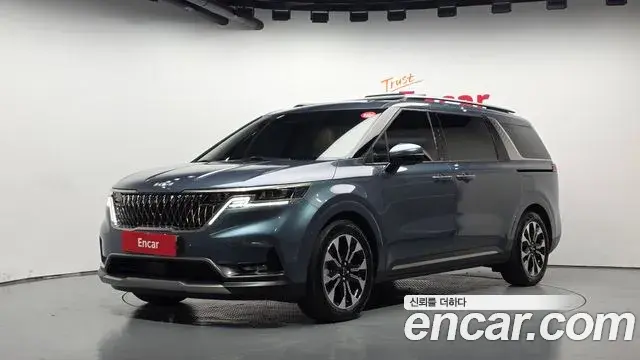 Kia Carnival Gasoline 9-Seater Signature 2022