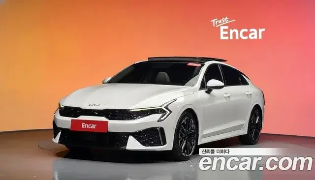 Kia K5 1.6 Turbo Signature 2024