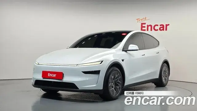 Tesla Model Y L Long Range AWD 2026