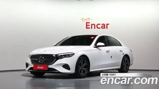 Mercedes-Benz E-Class E200 Avantgarde 2024