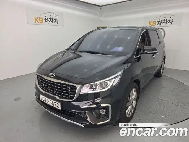 Kia Carnival 9-Seater Prstige 2019