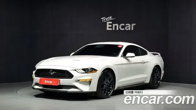 Ford Mustang Coupe 2019
