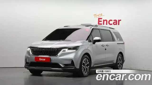 Kia Carnival Gasoline 9-Seater Signature 2021