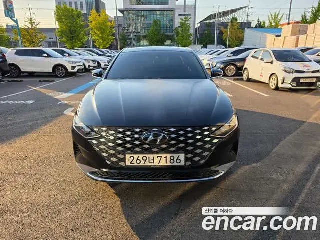 Hyundai Grandeur 2.5 Premium Choice 2021