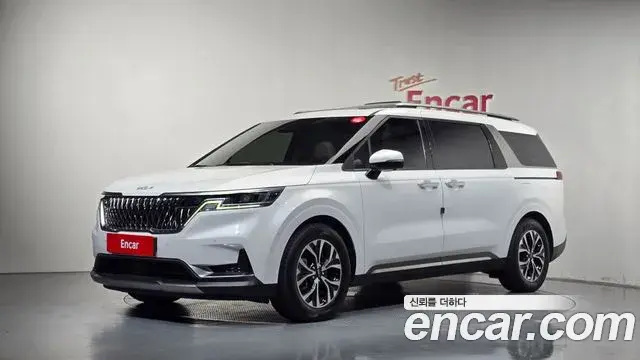 Kia Carnival Gasoline 9-Seater Signature 2022