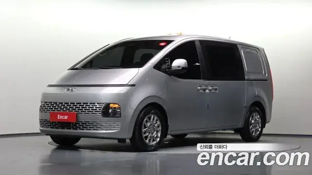 Hyundai Staria Cargo 5-Seater Modern 2021