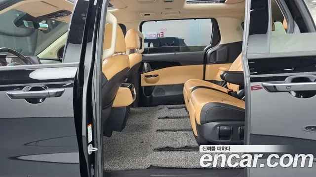Kia Carnival Gasoline 7-Seater Noblesse 2023 — фото 11