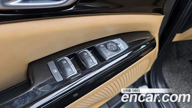 Kia Carnival Gasoline 7-Seater Noblesse 2023 — фото 19