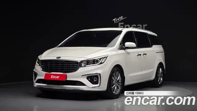 Kia Carnival 9-Seater Prstige 2019
