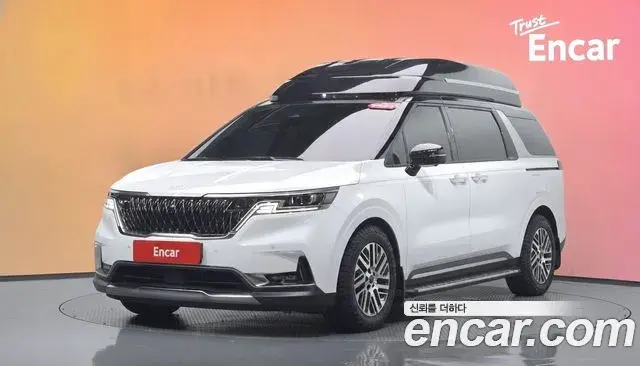 Kia Carnival Gasoline 9-Seater Signature 2022