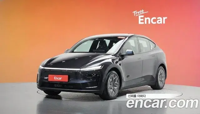 Tesla Model Y L Long Range AWD 2026