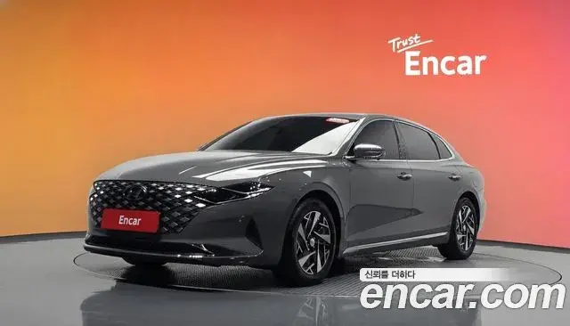 Hyundai Grandeur Le Blanc 2021