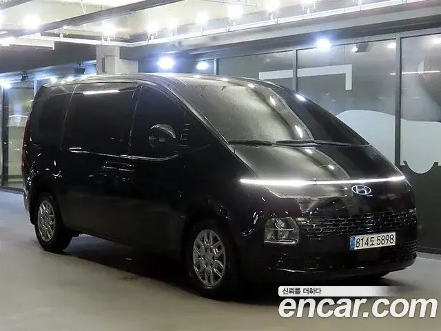 Hyundai Staria Cargo 3-Seater Modern 2022