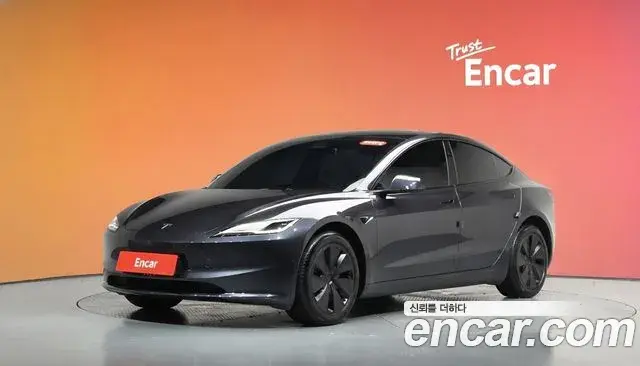 Tesla Model 3 RWD 2024