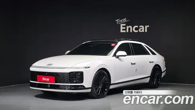 Hyundai Grandeur Calligraphy 2023