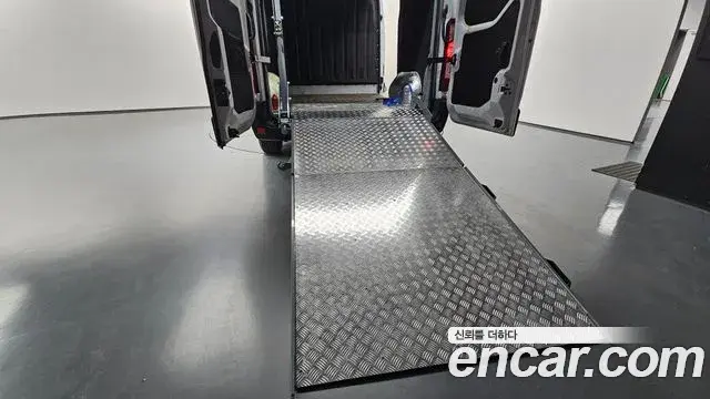 Renault Korea Master 2.3 Van S 2020
