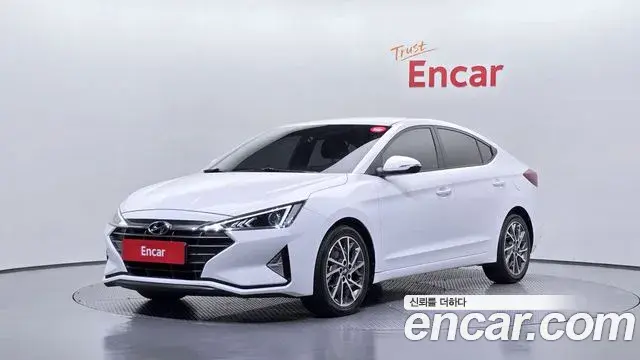 Hyundai AVANTE 1.6 Style 2019