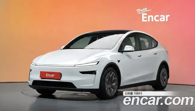 Tesla Model Y L Long Range AWD 2026