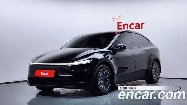 Tesla Model Y L Long Range AWD 2026