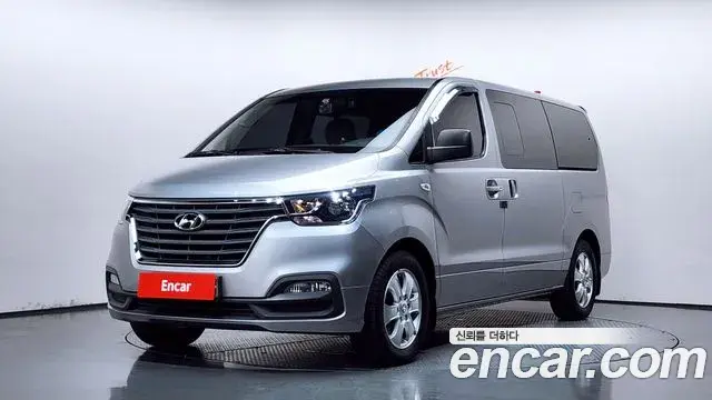 Hyundai Starex Wagon 11-Seater Modern 2019