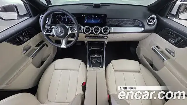 Mercedes-Benz GLB-Class GLB200 d 2024
