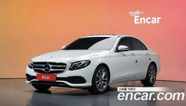 Mercedes-Benz E-Class E300 4MATIC Avnatgarde 2019