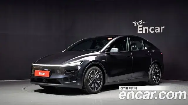 Tesla Model Y L Long Range AWD 2026