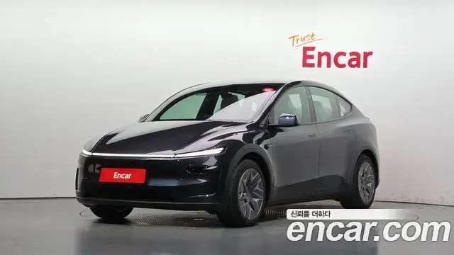 Tesla Model Y L Long Range AWD 2026