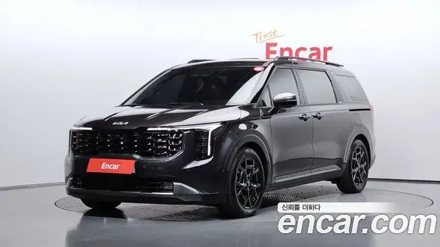 Kia Carnival Gasoline 9-Seater Gravity 2024