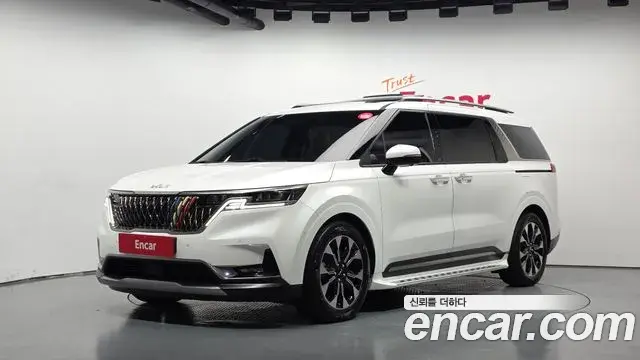 Kia Carnival Gasoline 7-Seater Signature 2023