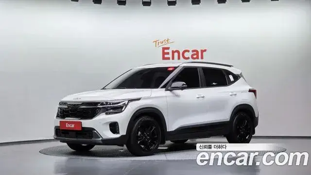 Kia Seltos Gasoline 1.6 Turbo 4WD Gravity 2024