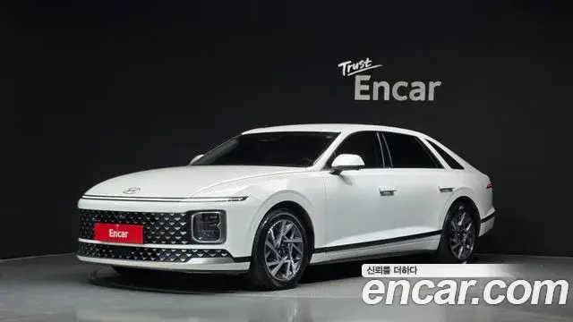 Hyundai Grandeur Premium 2023