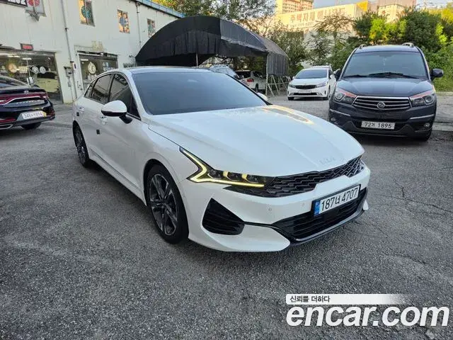 Kia K5 2.0 Signature 2021