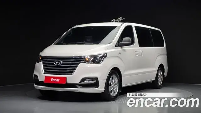 Hyundai Starex Wagon 12-Seater Smart 2019
