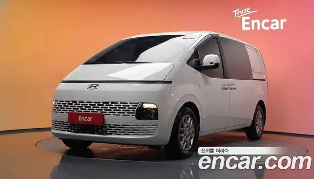Hyundai Staria Cargo 5-Seater Modern 2021
