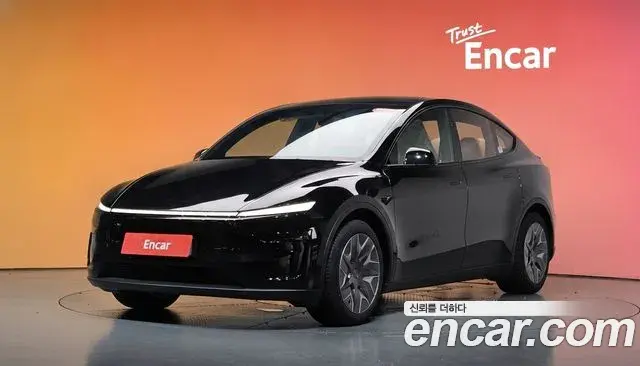 Tesla Model Y L Long Range AWD 2026