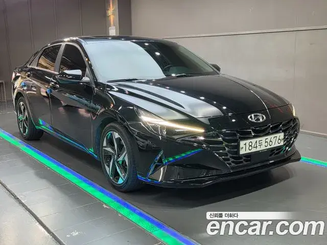 Hyundai AVANTE 1.6 Inspiration 2020